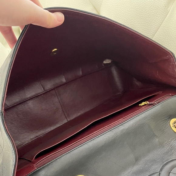 ⭕️SOLD⭕️Chanel maxi flap bag - Picture 7 of 9